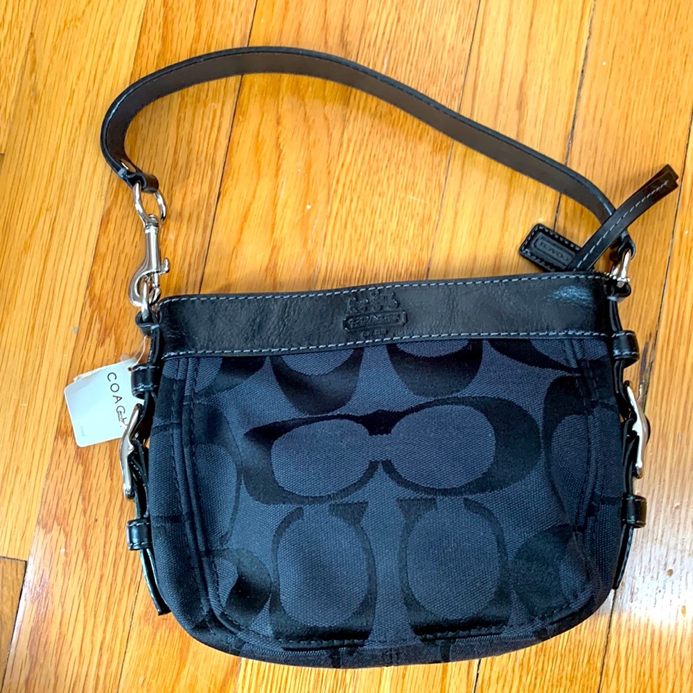 Coach small shoulder bag New with Tag